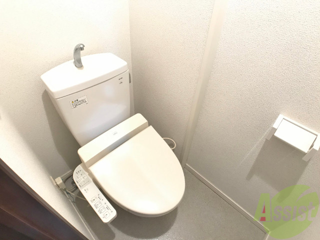 トイレ　各機能付きのトイレですので安心してご利用いただけます