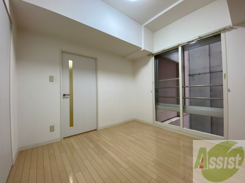 その他部屋・スペース　６帖の洋室です。家具の配置もしやすそうですね！