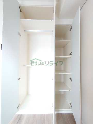 収納　パークアクシス上野EAST