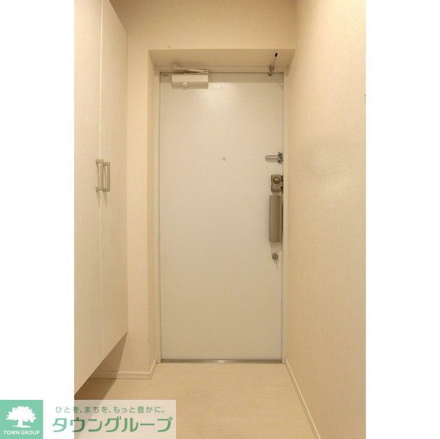 プライムアーバン津田沼の玄関写真