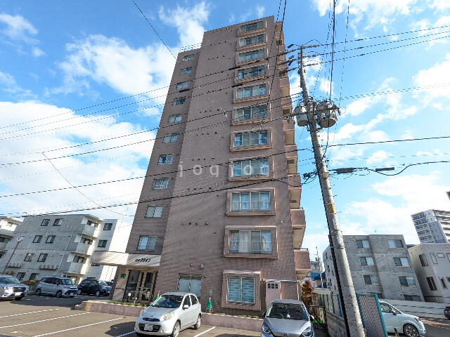 建物外観　メトロマリオン