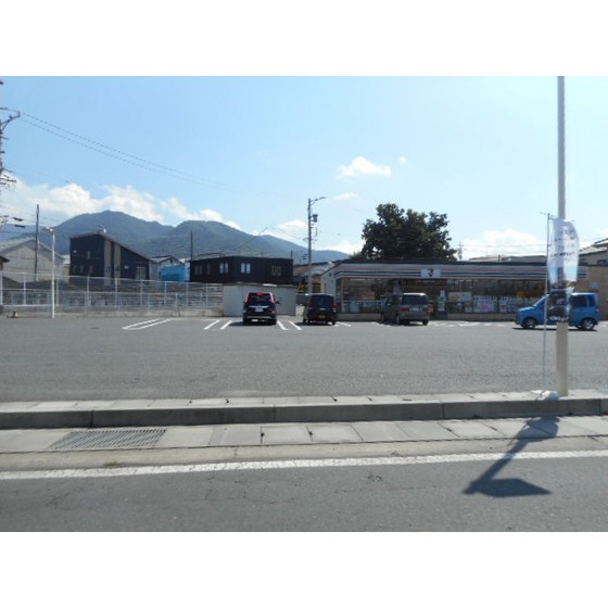 コンビニ　セブンイレブン須坂春木町店（コンビニ）まで451m
