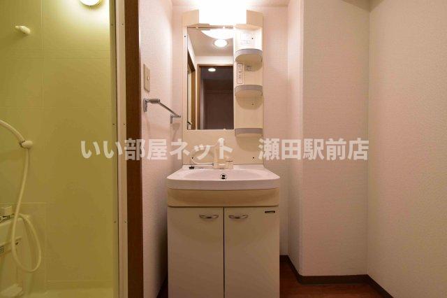 洗面設備　同仕様写真