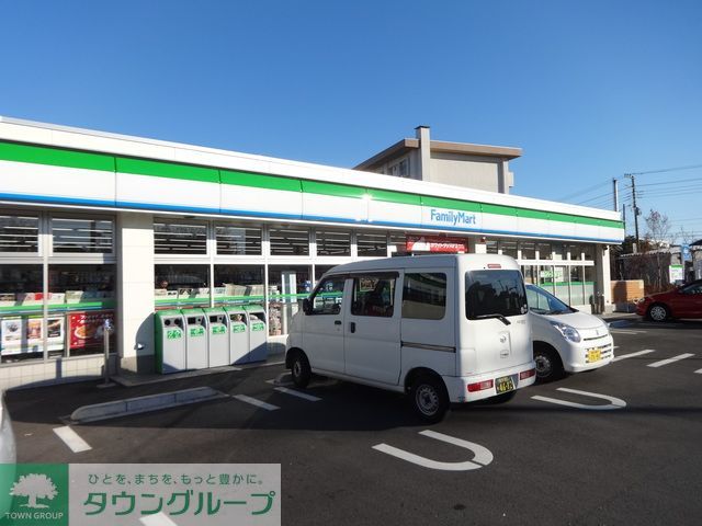 コンビニ　ファミリーマート磯子滝頭三丁目店（コンビニ）まで410m