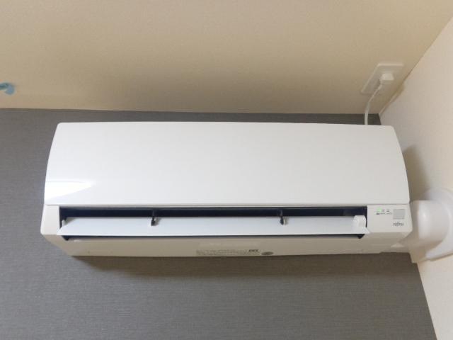 その他設備　エアコンは必需品！