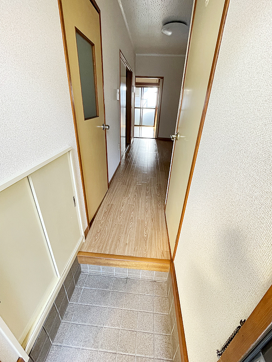 玄関　◇無駄のないシューズＢＯＸは玄関が広く感じます！