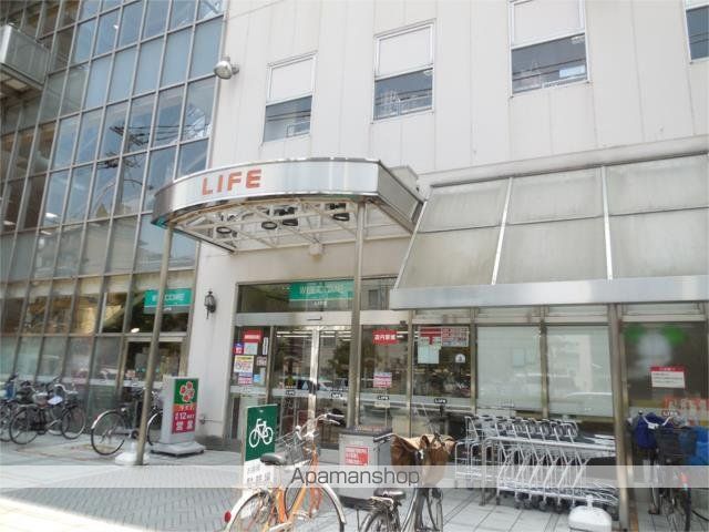スーパー　ライフ　新大阪店（スーパー）まで758m