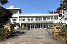 中学校　橋立中学校（中学校）まで950m