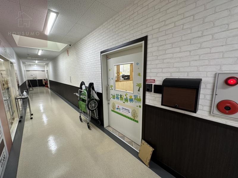 幼稚園・保育園　ちびっこランド 八尾園（幼稚園・保育園）まで150m