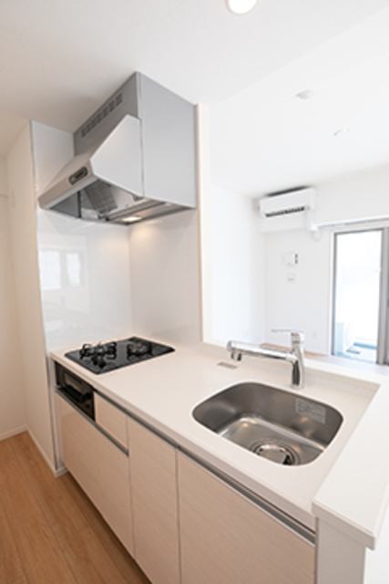 キッチン　※写真は同タイプ住戸です。