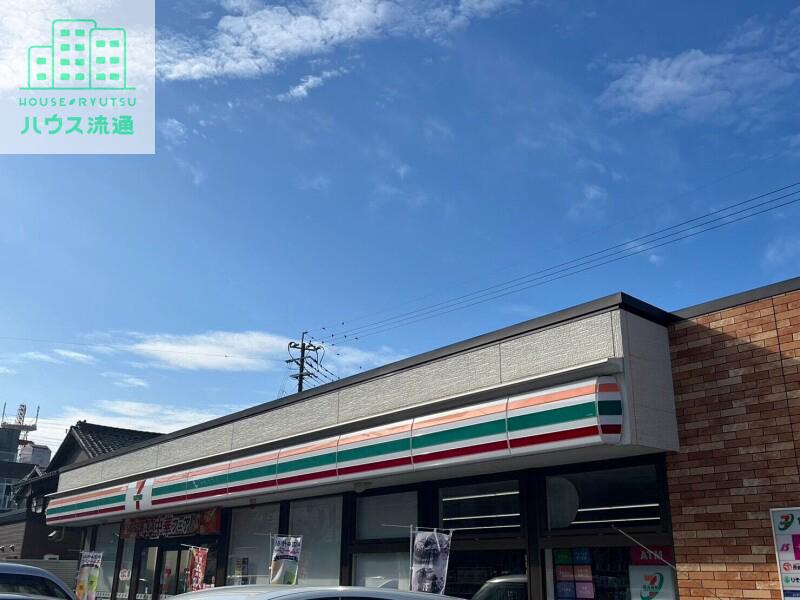 コンビニ　セブンイレブン諫早上町店（コンビニ）まで217m