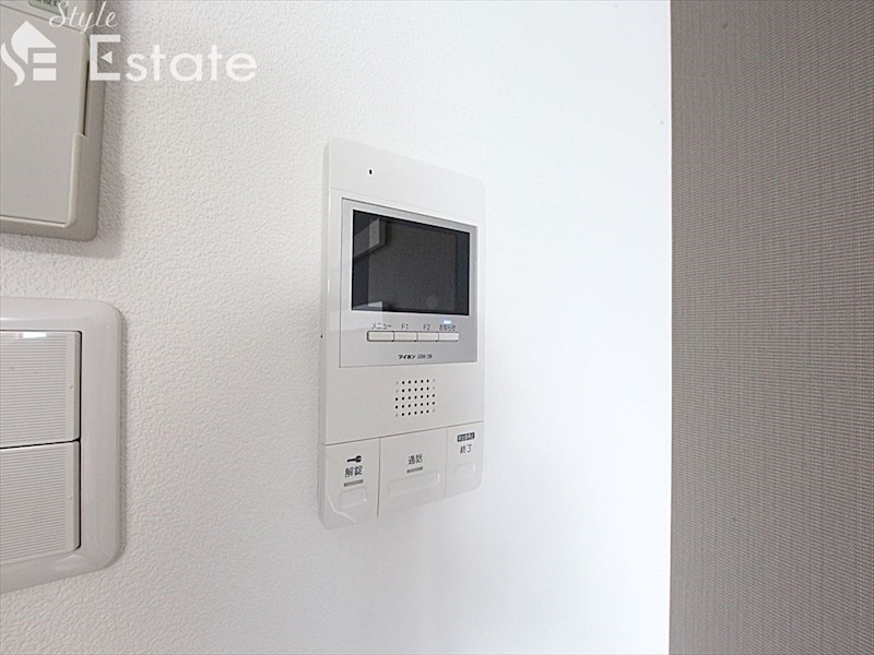 セキュリティ　モニター付きインターホン
