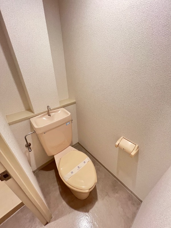 トイレ　別部屋参考写真
