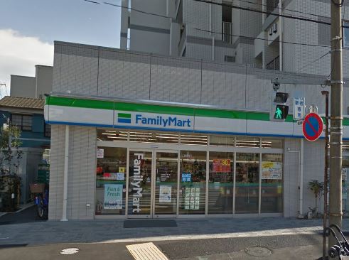 コンビニ　ファミリーマート北砂六丁目店（コンビニ）まで203m