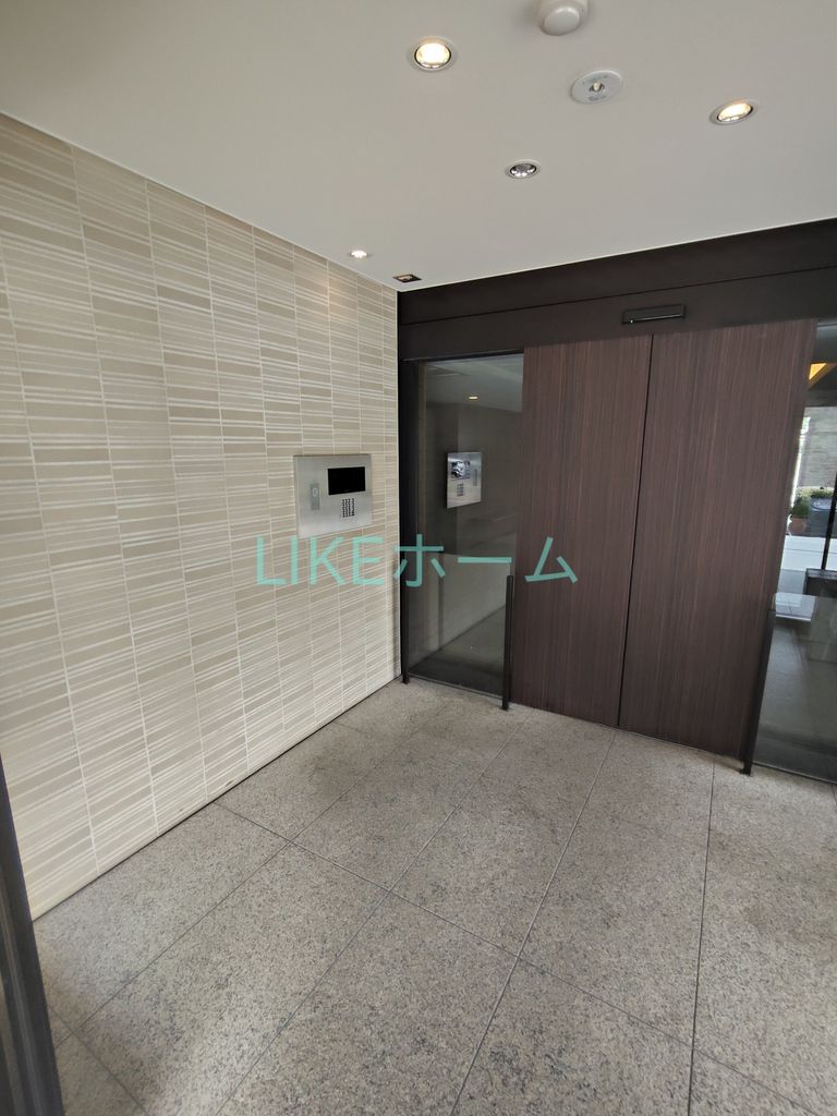 ロビー　エントランス