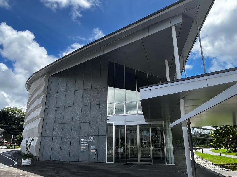 図書館　ミライon図書館（図書館）まで3598m