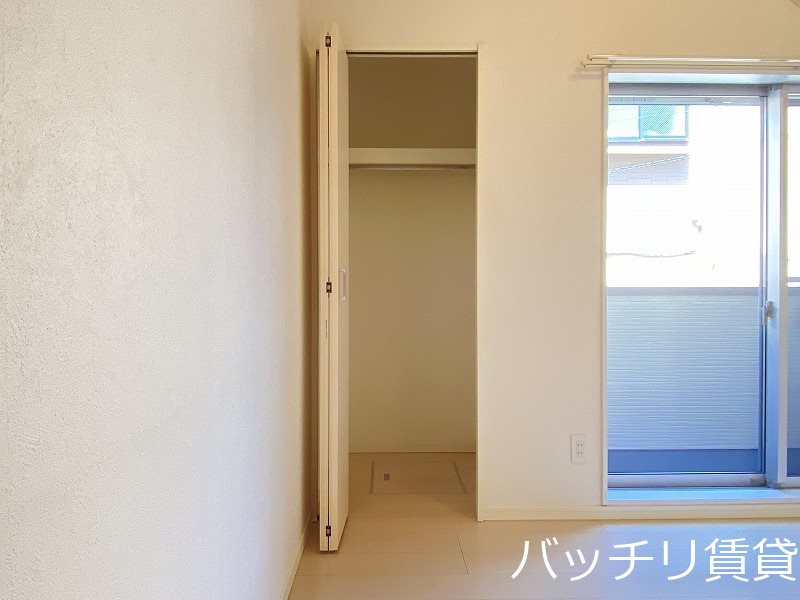 収納　同型タイプの為、現状を優先いたします。