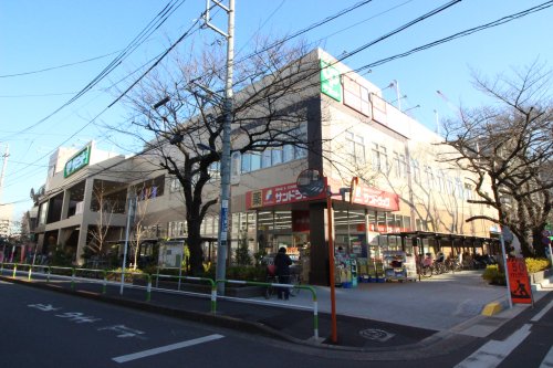 スーパー　サミットストア　王子桜田通り店（スーパー）まで2042m