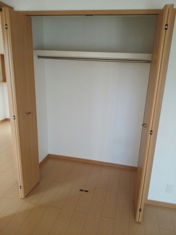 収納　図面と現状に相違がある場合には現状を優先