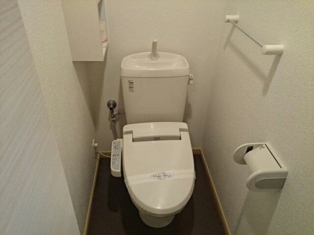 トイレ　お部屋探しはタウンハウジングへ♪