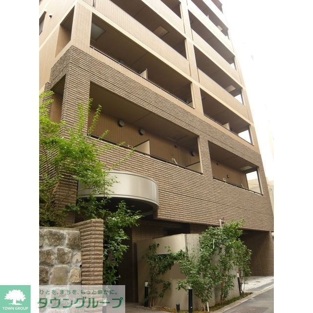 エントランス　お部屋探しは株式会社　タウンハウジング　までお気軽にお問合…