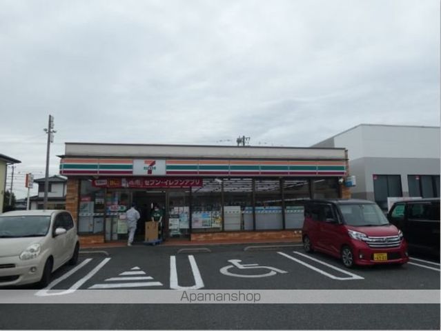 コンビニ　セブンイレブン（コンビニ）まで1339m
