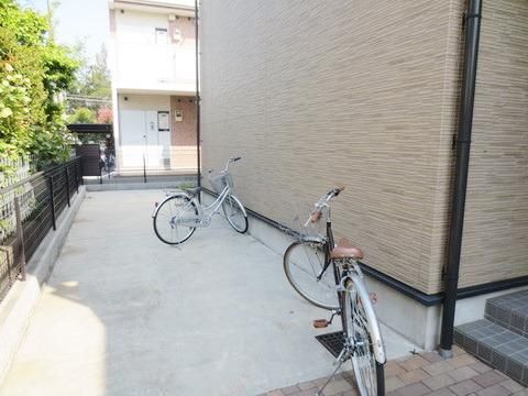 駐車場　★駐輪場★
