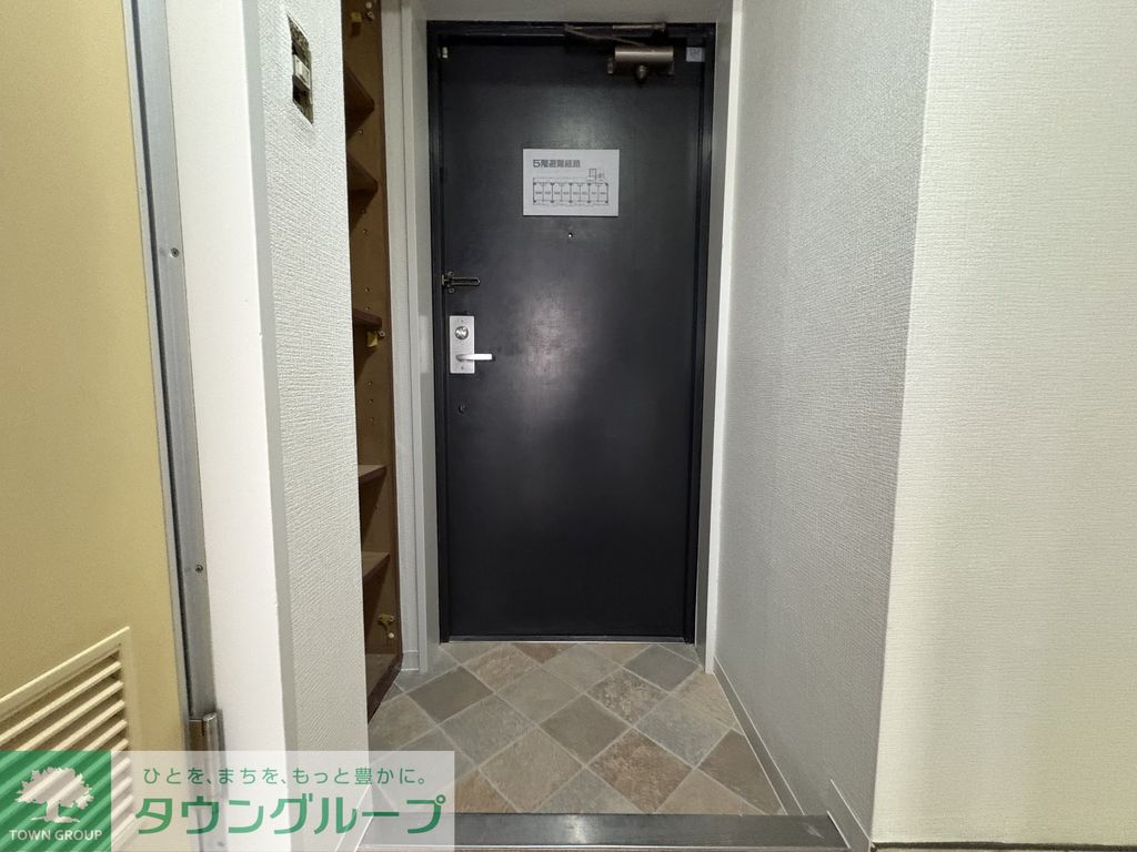 玄関　玄関