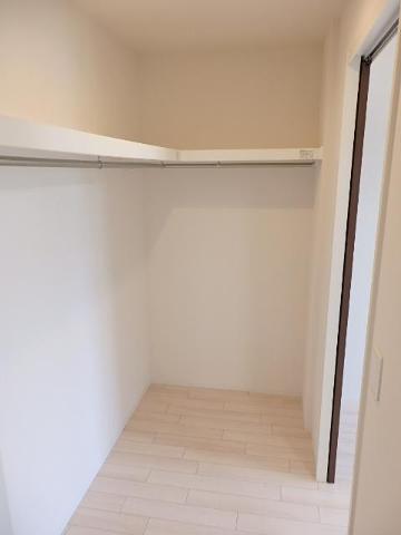 収納　ウォークインクローゼット