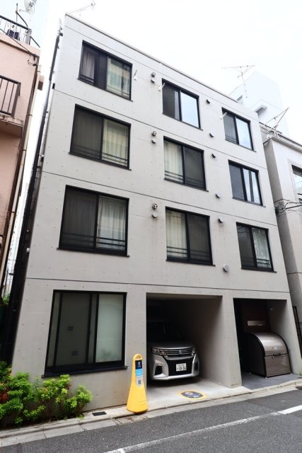 建物外観　外観は落ち着いています