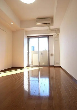 居室・リビング　別部屋の画像を使用しております。
