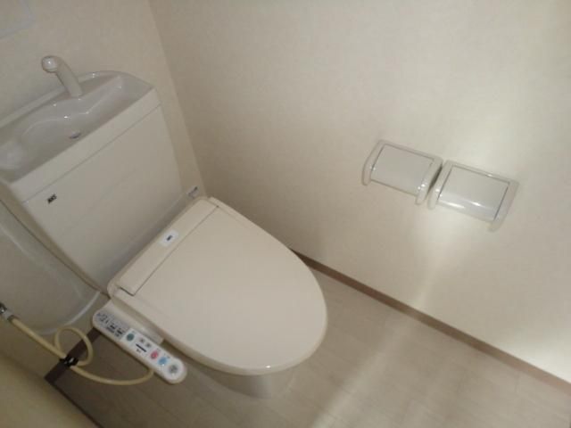 トイレ　★お部屋探しは株式会社タウンハウジング東京まで★