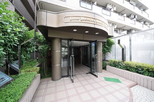 エントランス　★お部屋探しは株式会社タウンハウジング東京まで★