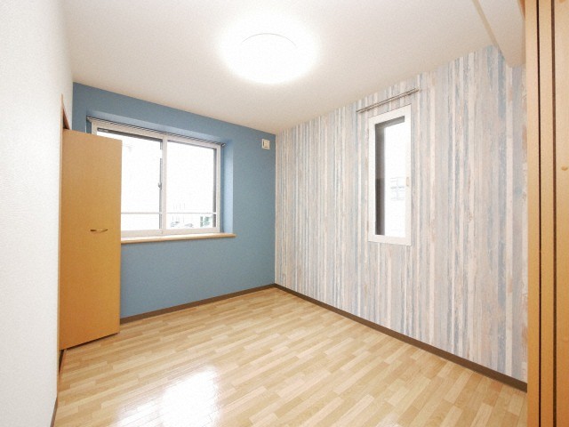 その他部屋・スペース　おしゃれなデザインクロスのお部屋です♪