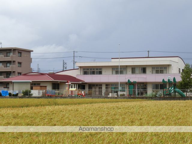 幼稚園・保育園　ルンビニ第二保育園子育て支援センターすくすく（幼稚園・保育園）まで290m