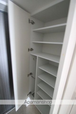 La Douceur谷町の玄関写真