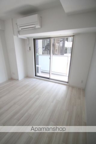 La Douceur谷町の居間写真