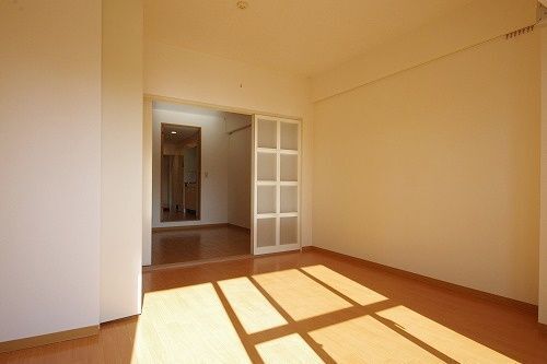 居室・リビング　類似室内