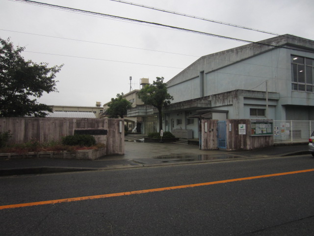 小学校　山直北小学校（小学校）まで397m