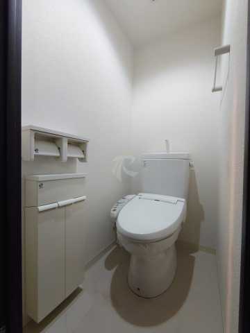 トイレ　別室参考画像です