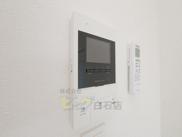 セキュリティ　モニター付きインターホン完備しています♪