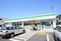 コンビニ　ファミリーマート（コンビニ）まで387m