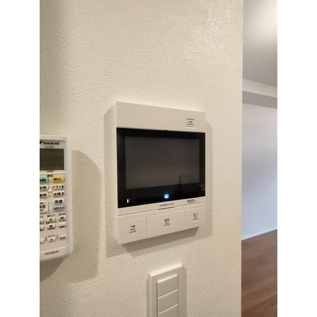 セキュリティ　モニタ付きインターホンです