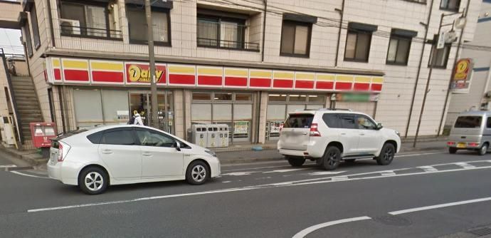 コンビニ　デイリーヤマザキ千葉稲荷町店（コンビニ）まで160m