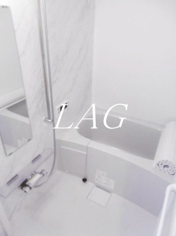 バス・シャワールーム　お風呂です。
