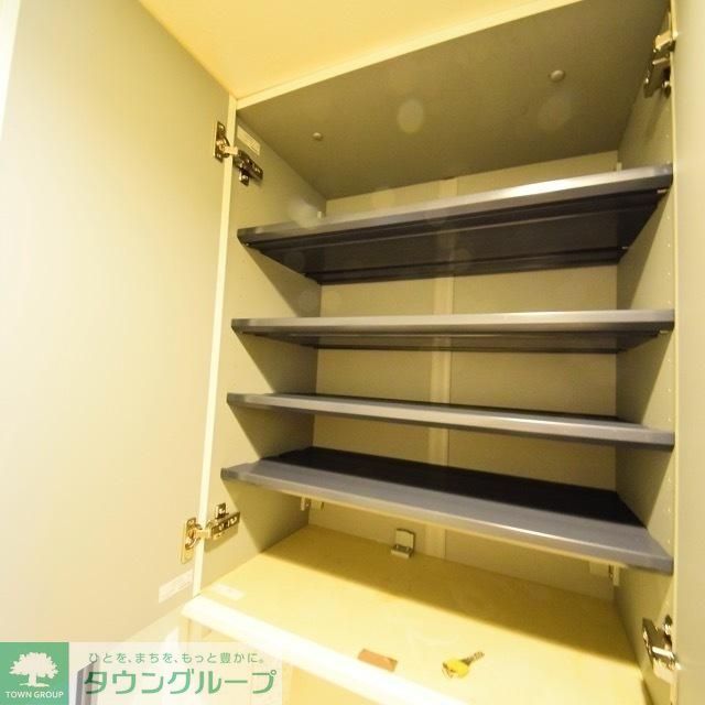 玄関　収納
