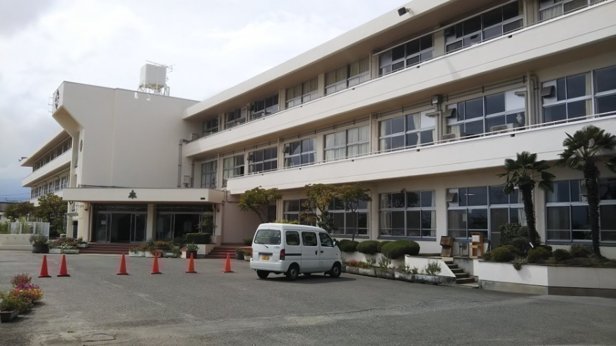 小学校　甲斐市立敷島北小学校（小学校）まで961m