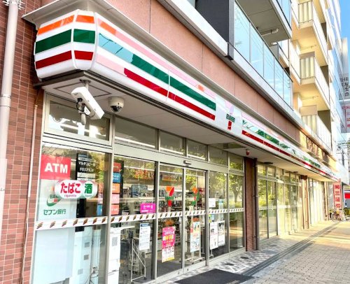 コンビニ　セブンイレブン 東大阪長堂1丁目店（コンビニ）まで103m
