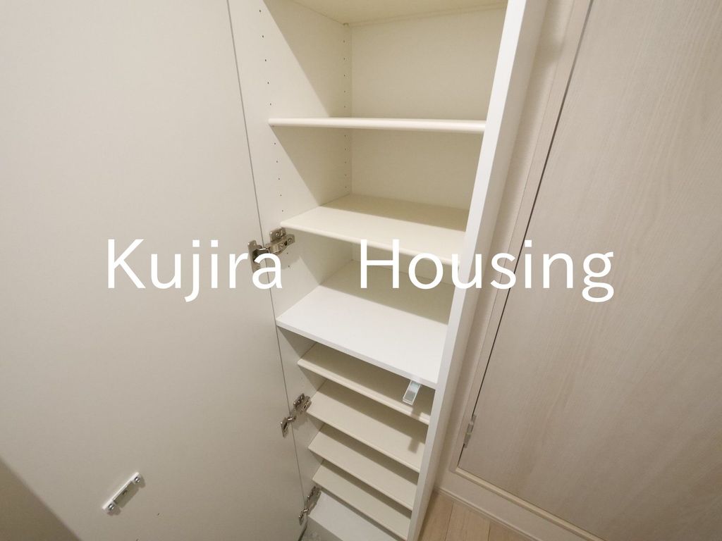 KEIAI RESIDENCE 北大宮2の玄関写真