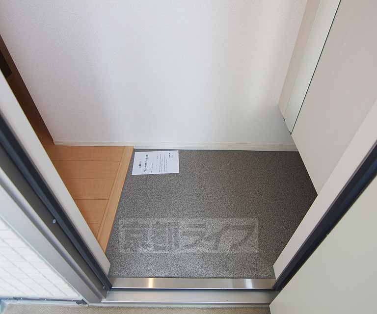 玄関　玄関部分です。